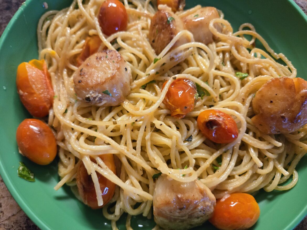 Garlic Herb Butter Basted Scallops with Spaghetti Burst Grape Tomatoes
