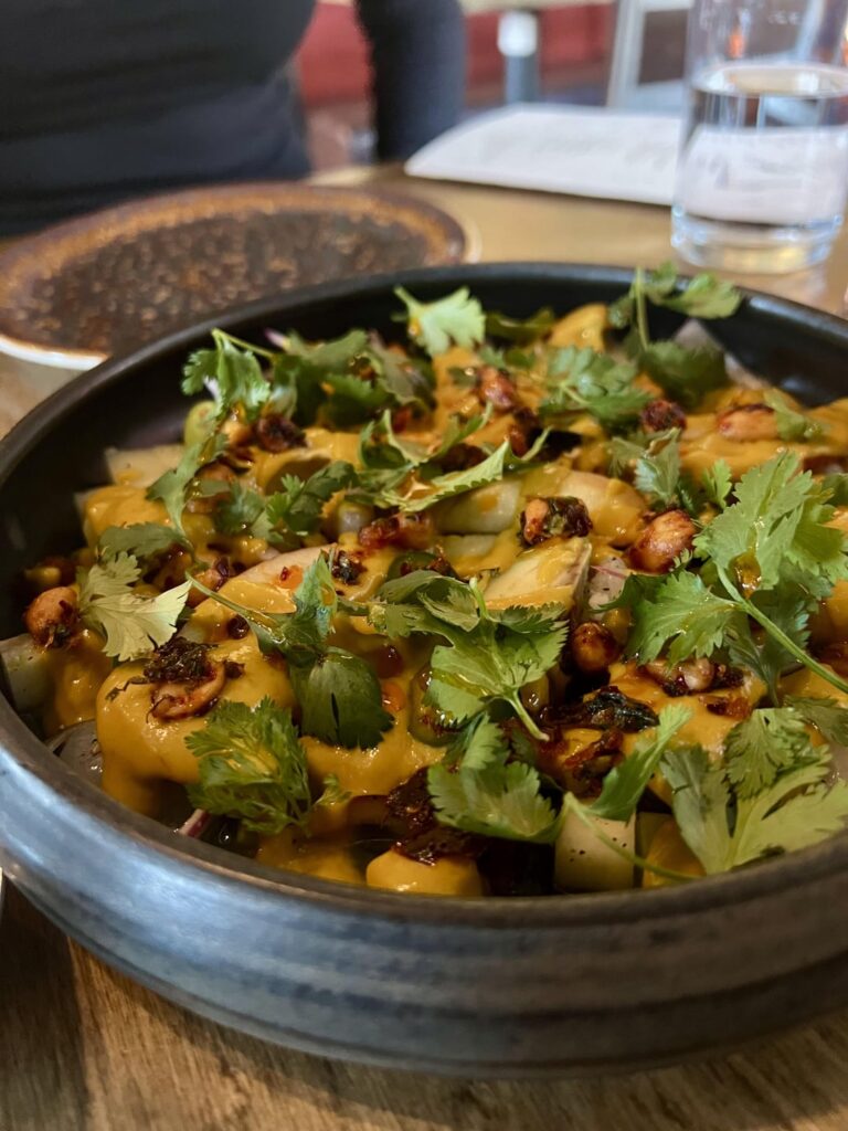 Mi Tocaya is A Very Good Restaurant and I Think You Should Eat There