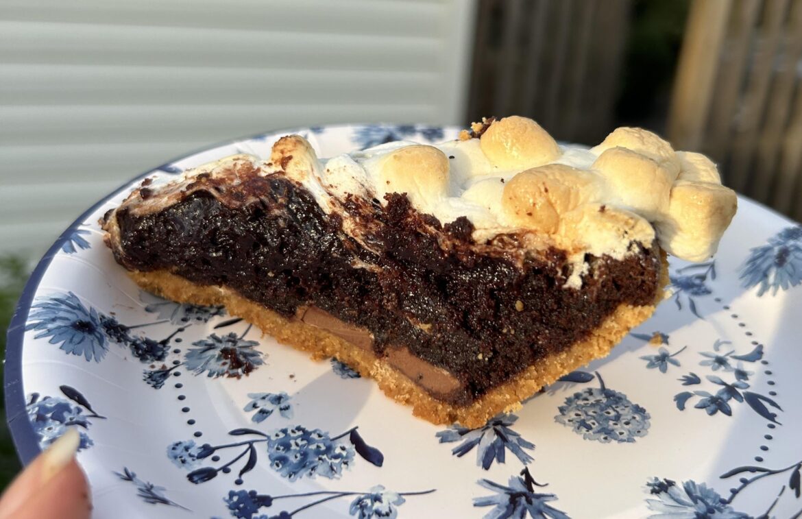 s’mores lava pie