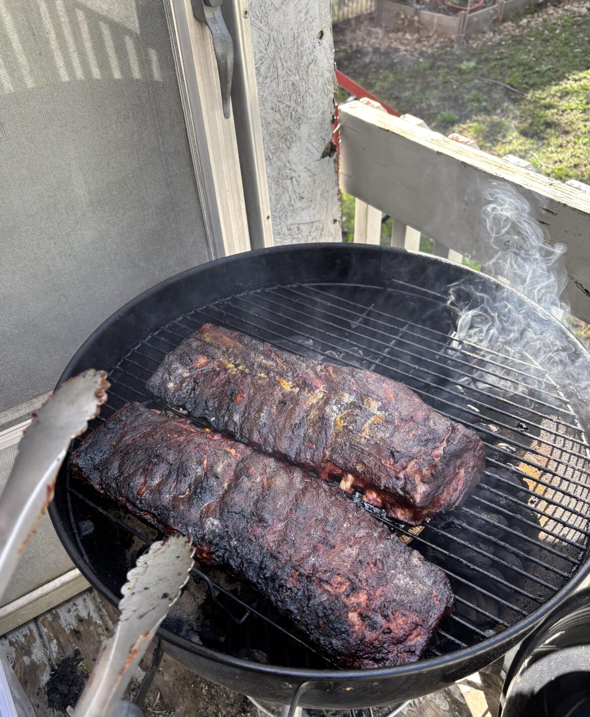 First time smoking on the kettle!