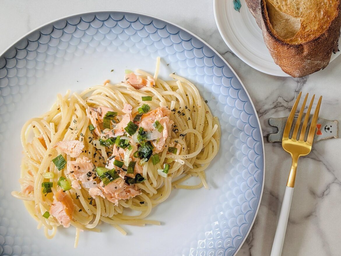 Light Lemon Garlic Pasta with Salmon