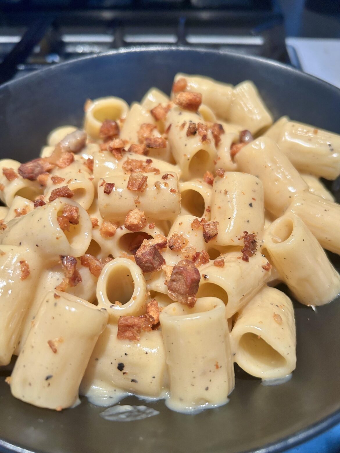 Mezzi Rigatoni is the superior choice for carbonara is