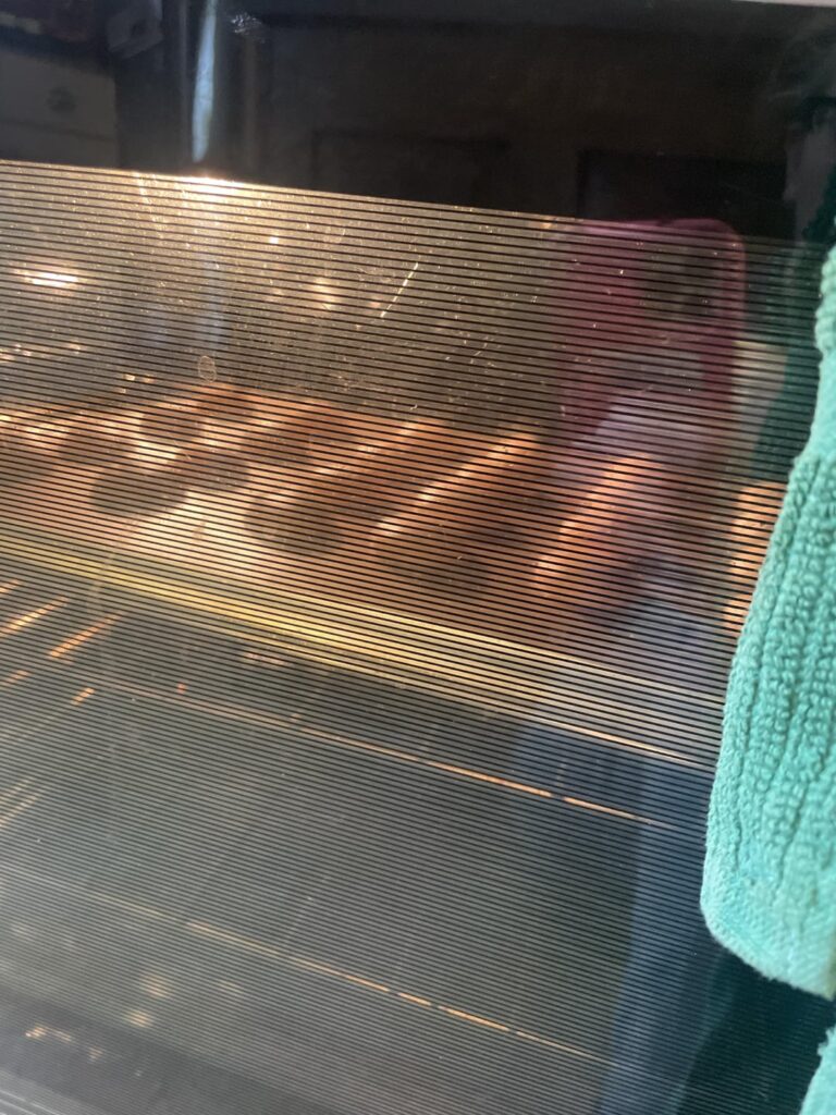 Is the first tray of macarons always sacrificial or is this a skill issue?