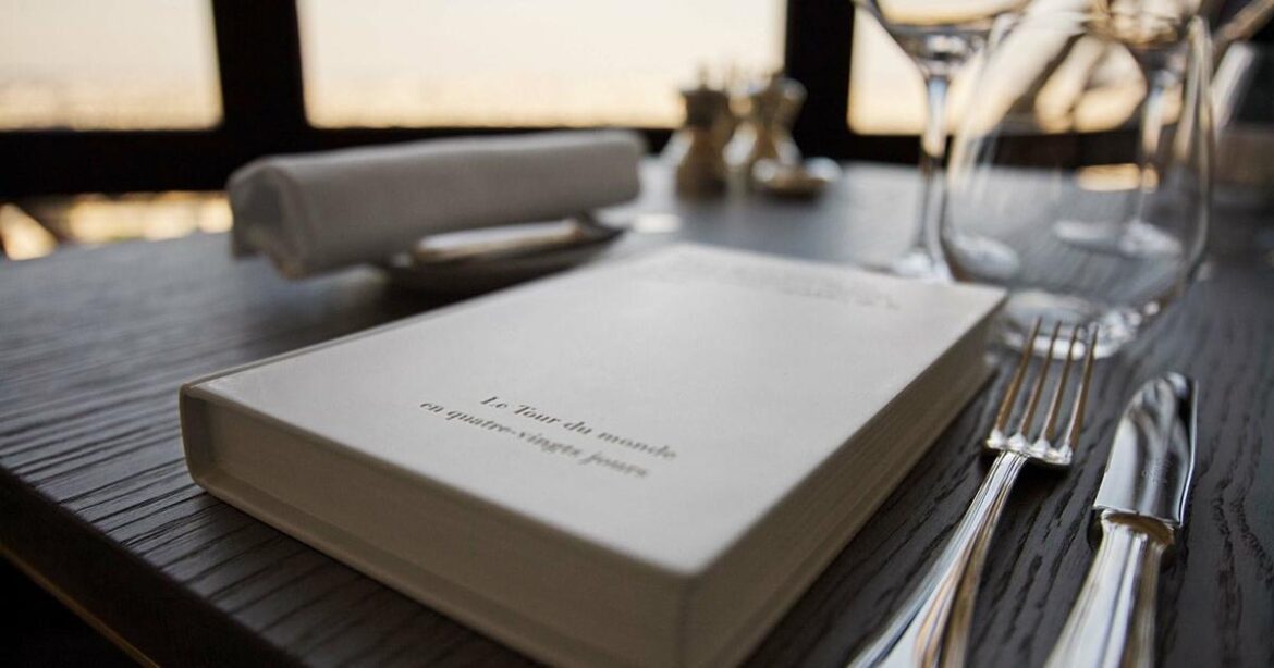 Restaurant dining or lunch at the Eiffel Tower