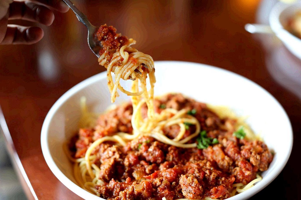 Dairy-Free & Vegan Menu Guide for Olive Garden with Gluten-Free Options. Quick at-a-glance menu!