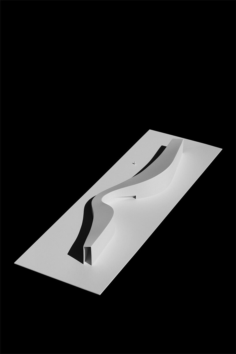 ribbon of hempcrete and cork winds through spanish highlands in fran silvestre's winery