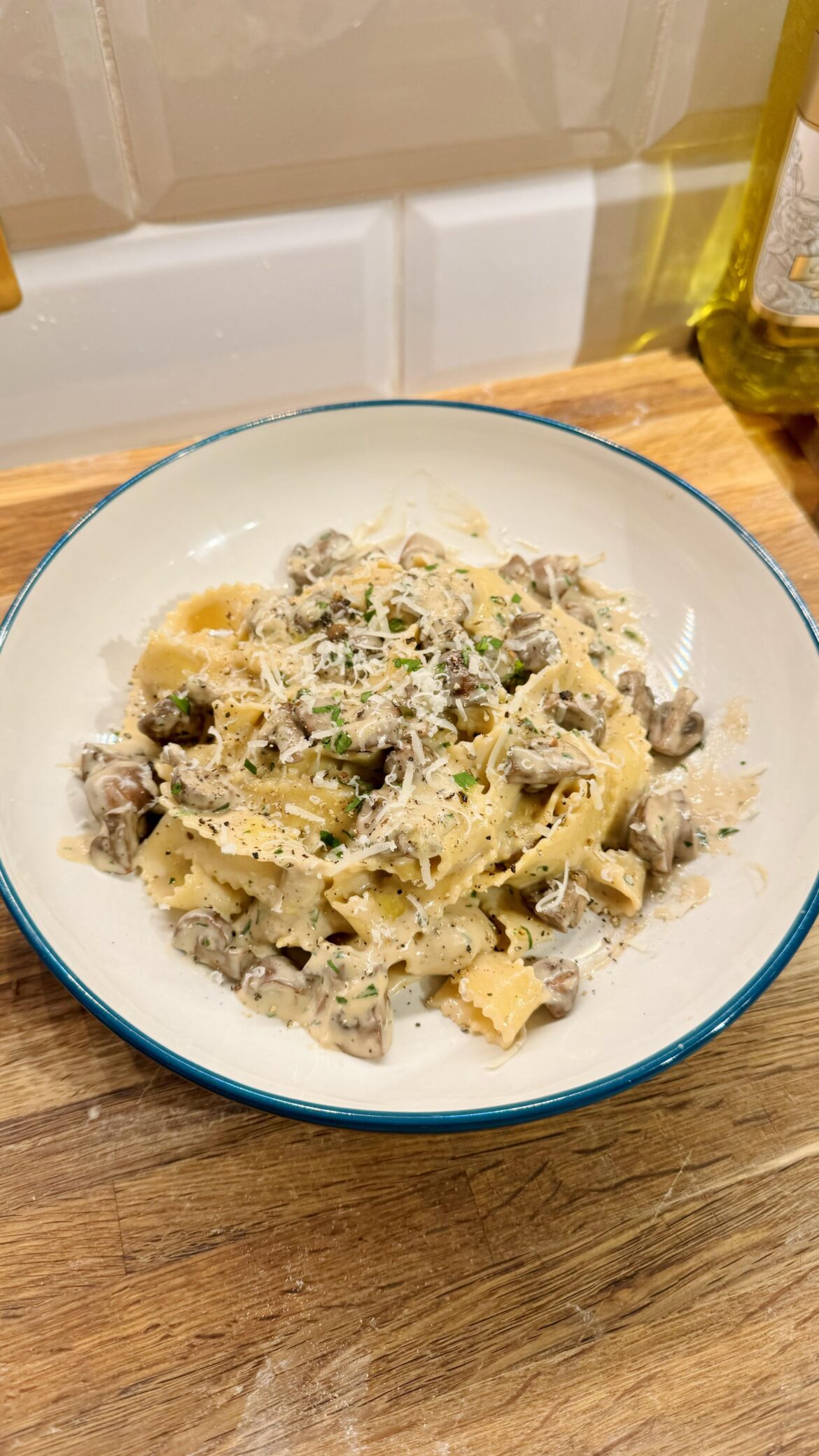 Creamy mushroom pasta