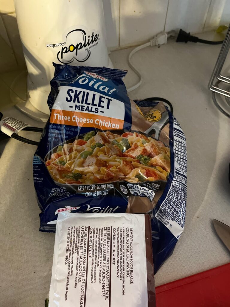 Does this include the sauce?