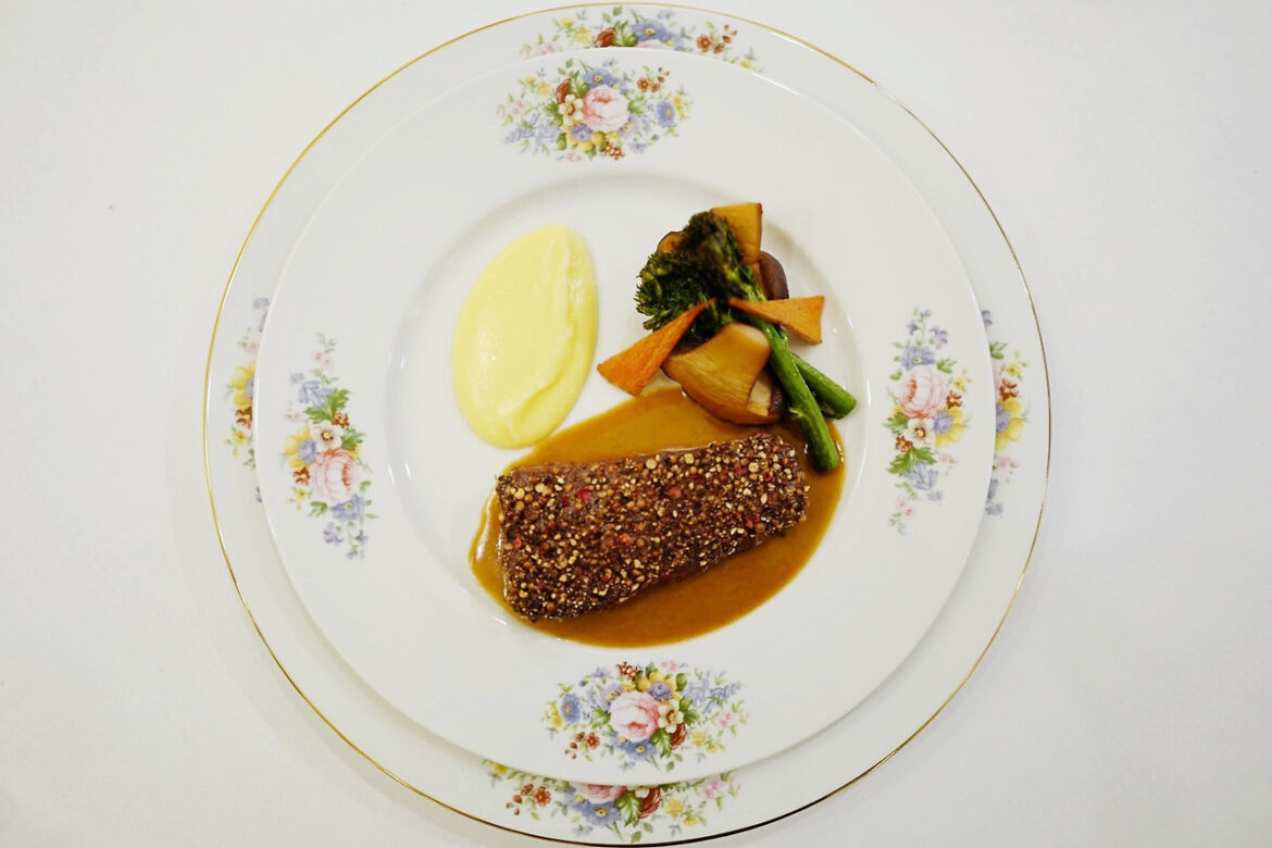[Recipe] Classic Steak au Poivre from Bistrot de Yountville