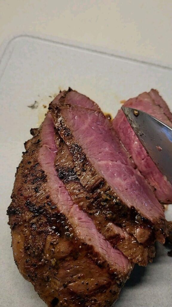 Tried sous vide steak for the first time and I’m obsessed
