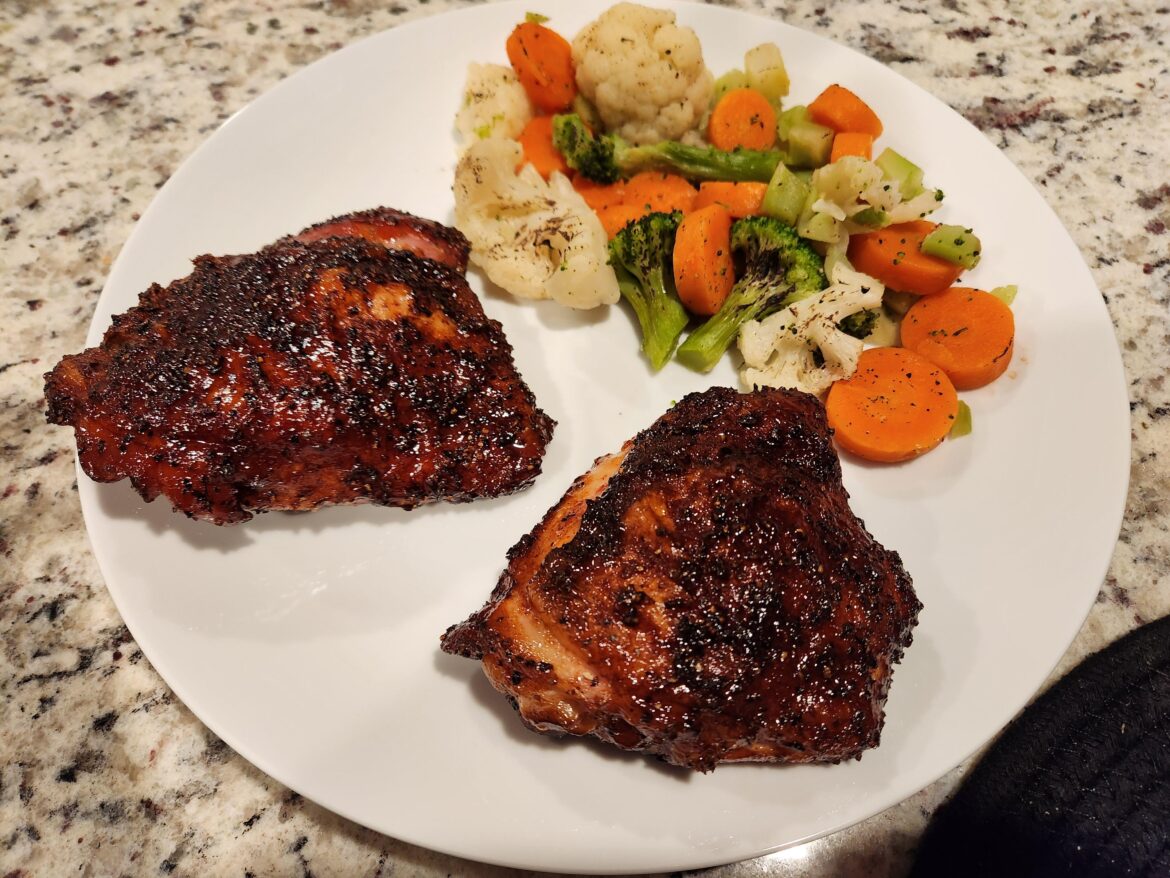 Smoked some chicken thighs last night after finishing my 2nd-to-last class! My favorite "quick" smoke/bbq meal.