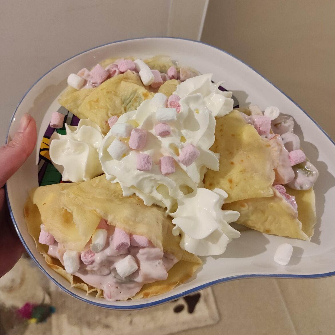 Strawberry crepes for 250