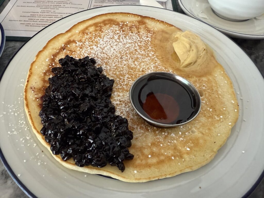 Tried Stowaways (Greeenpoint) Pancakes…meh