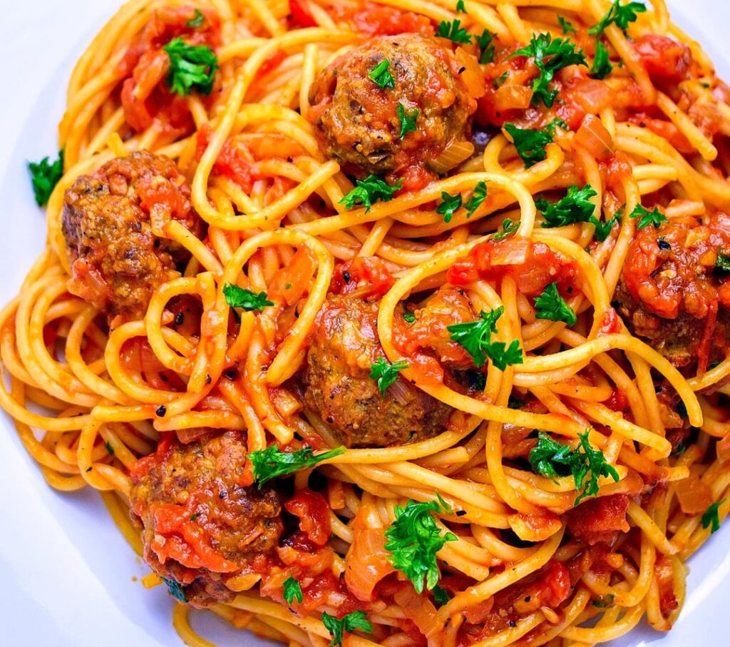 Homemade Spaghetti and Meatballs 🤤❤️