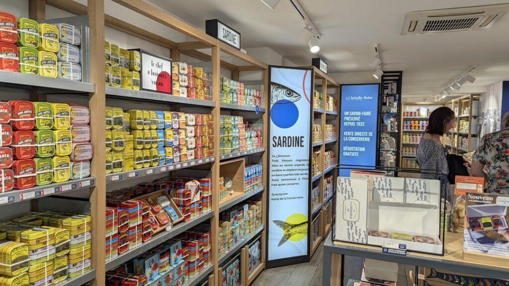 La Belle-iloise, Paris