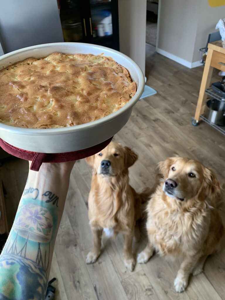 I turned 31 yesterday and made myself a French apple cake 🍎