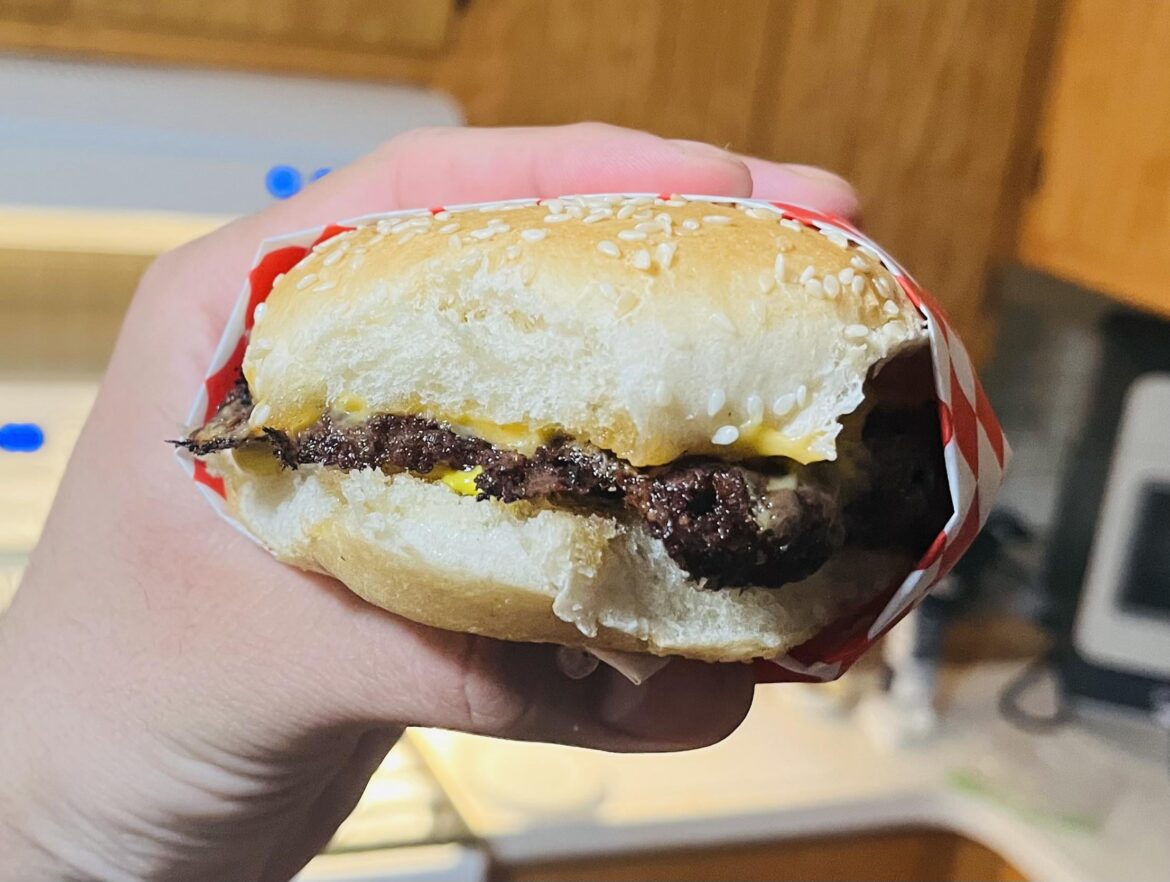 Little Saturday burger