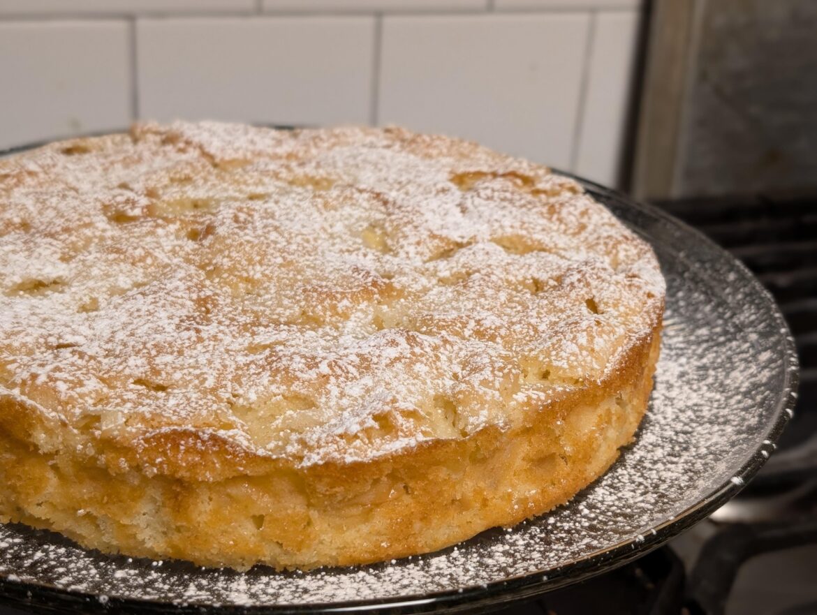 French Apple Cake