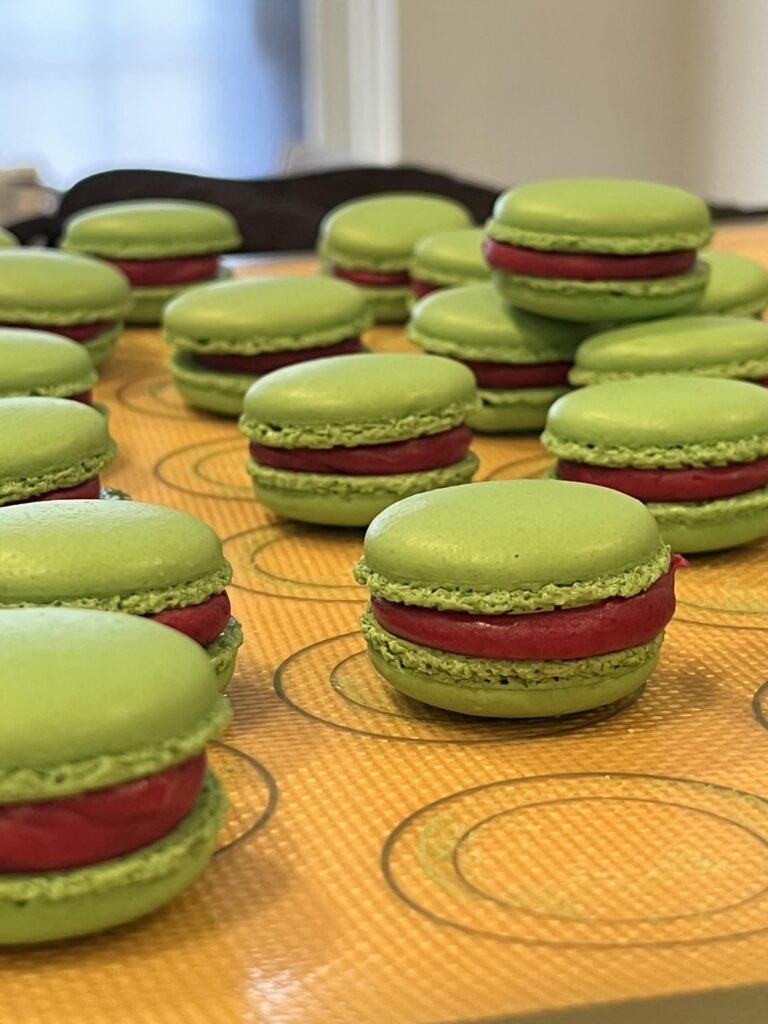 Not my first attempt, but my first post in r/macarons