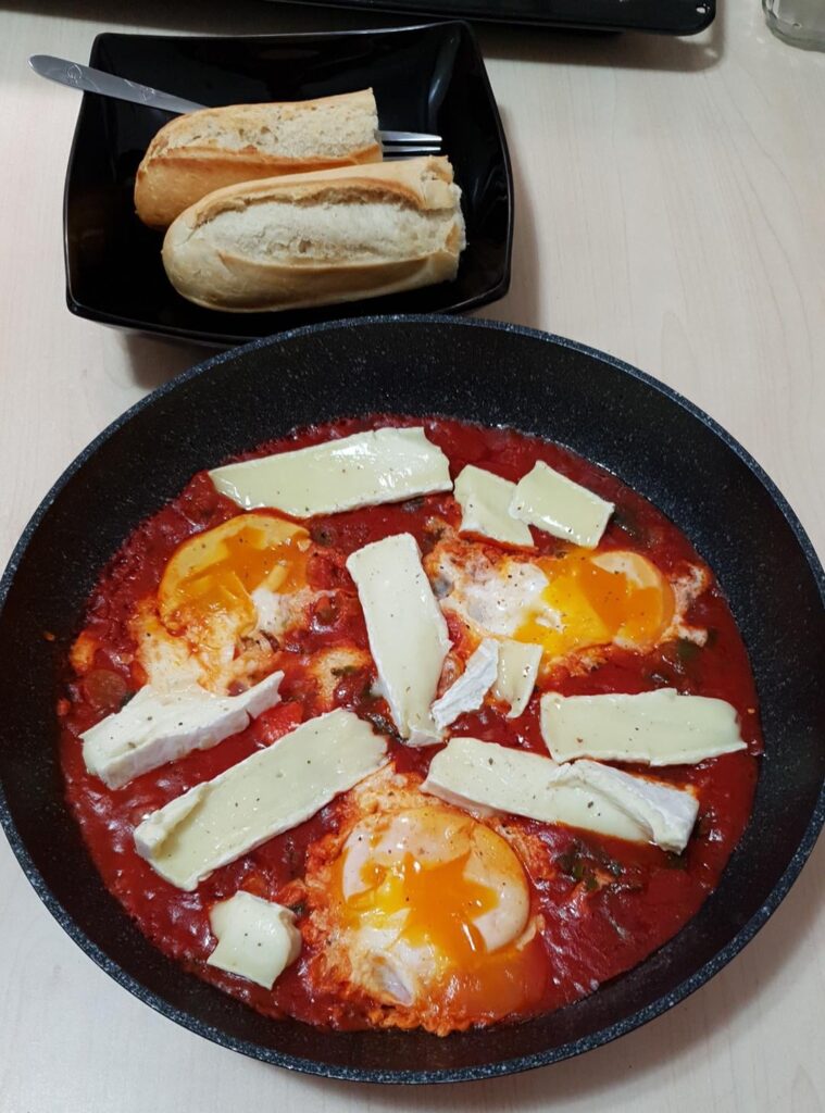 Garlicy pasta sauce with scallions, eggs and Brie.