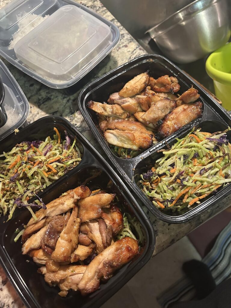 Week #4 of Meal Prep (+ wife’s now because she got jealous)