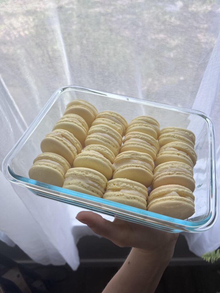 Lemon macarons!
