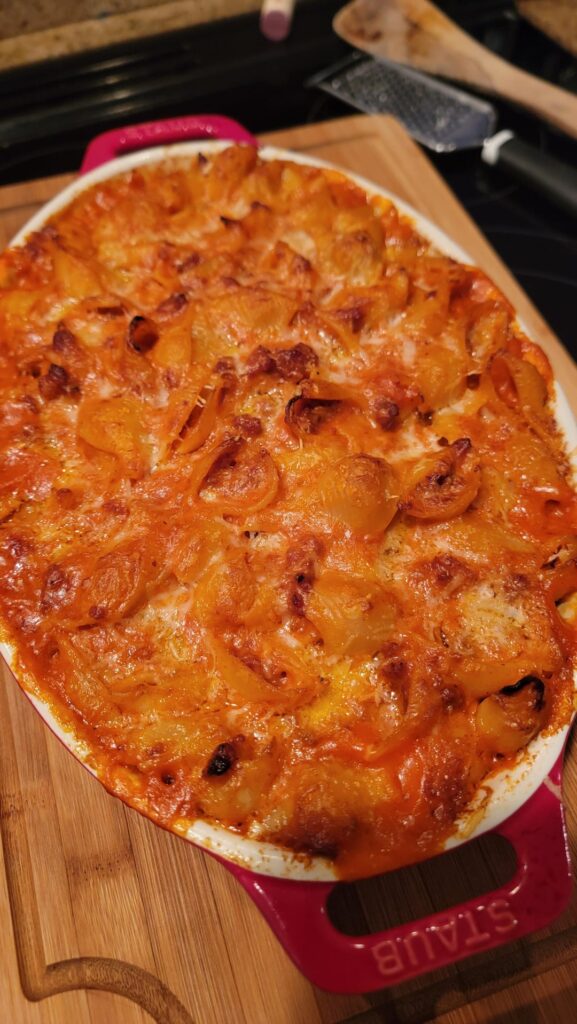 I Made Jennifer Olvera's Baked Shells With Roasted Red Pepper Cream Sauce and Italian Sausage