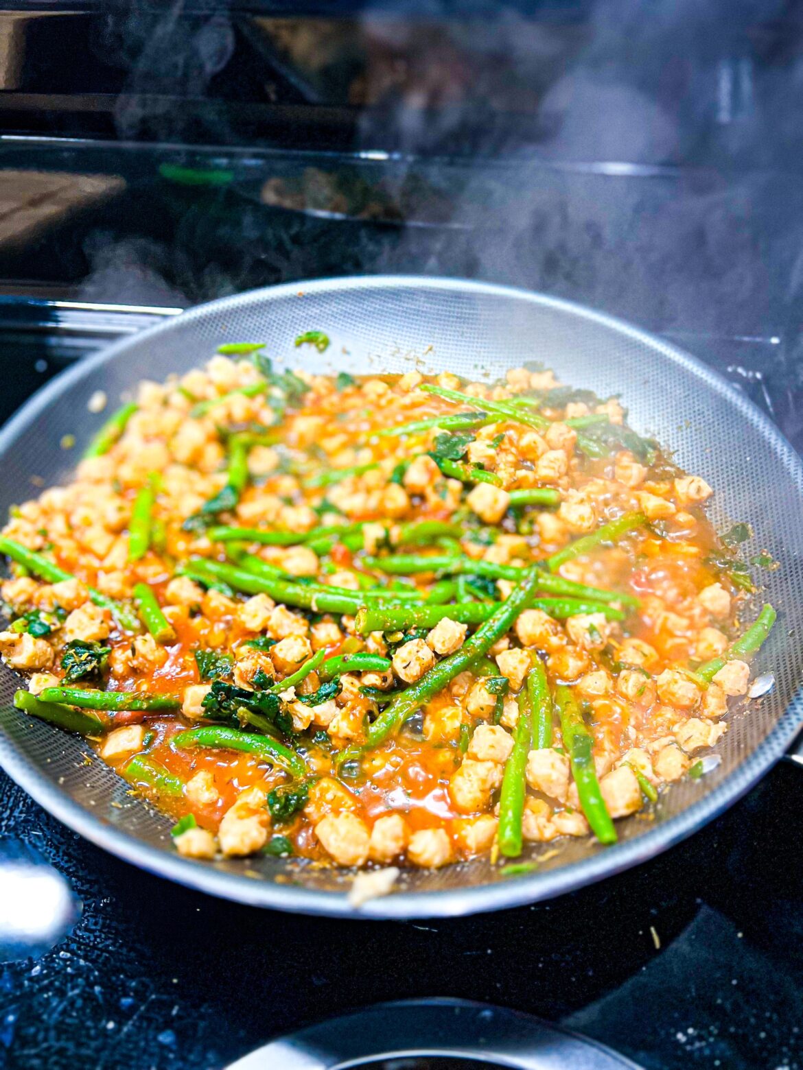 Say grace protein pasta with green beans and nutritional yeast