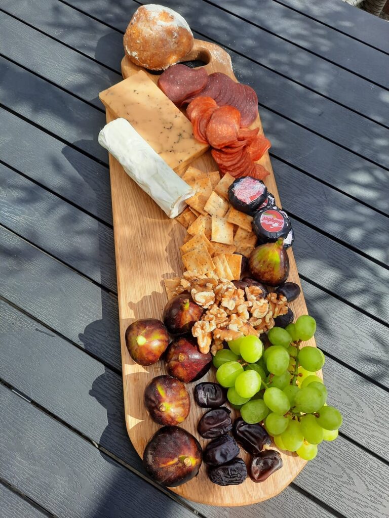 I made this very simple board for my mom for mothers day. Mom and dad said that it was perfect for the moment.