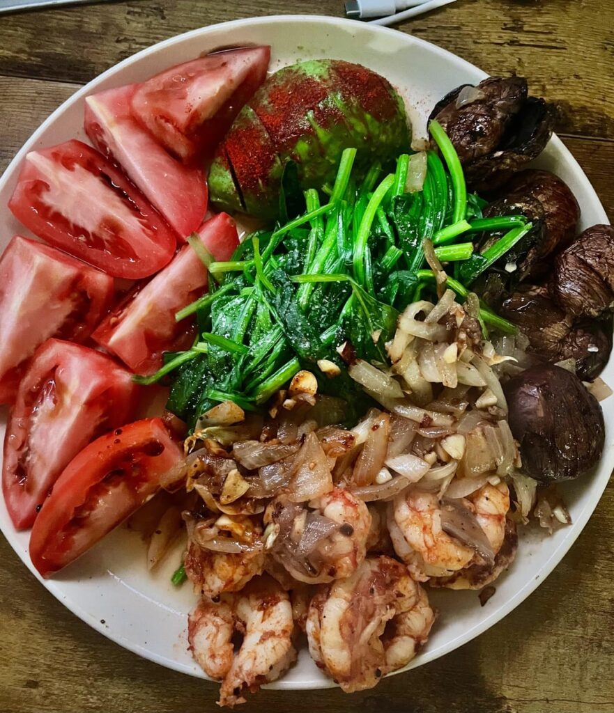 Shrimp + Ton of Veg = Massive Belly (550 cals)