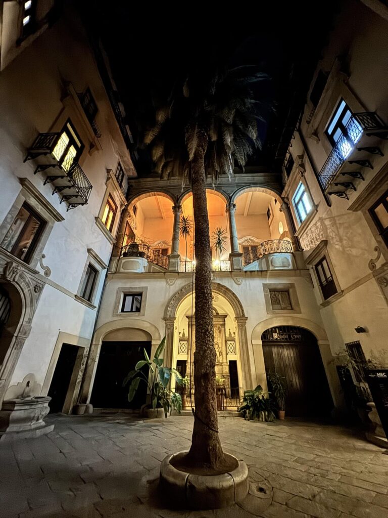 MEC⭐️ Palermo, Sicily MEC⭐️ Palermo, Sicily