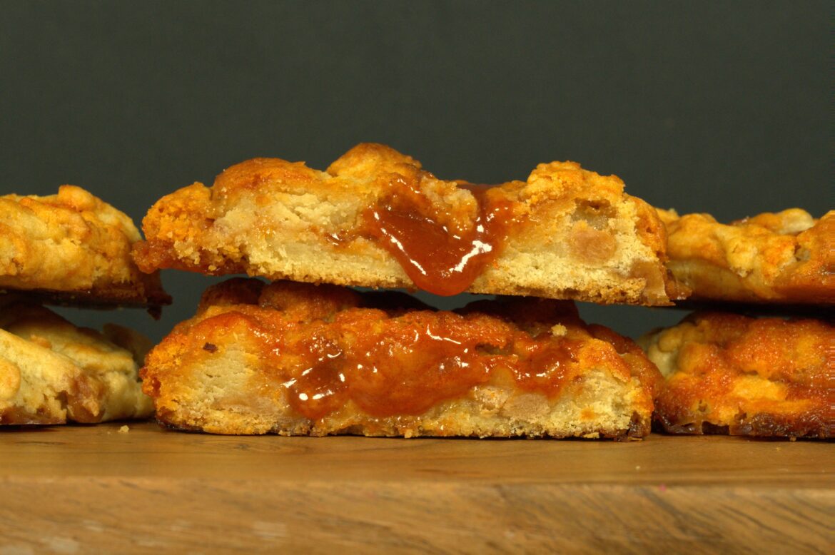 Gochujang Caramel Cookies