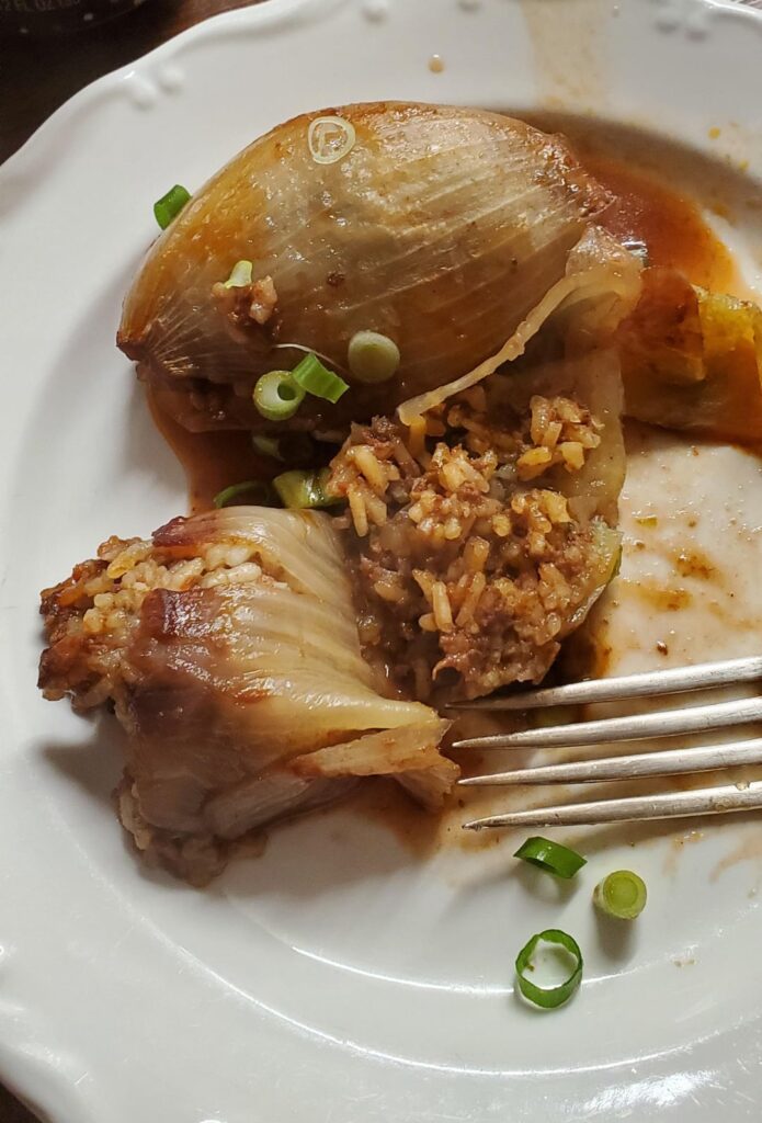 Turkish Stuffed Onions