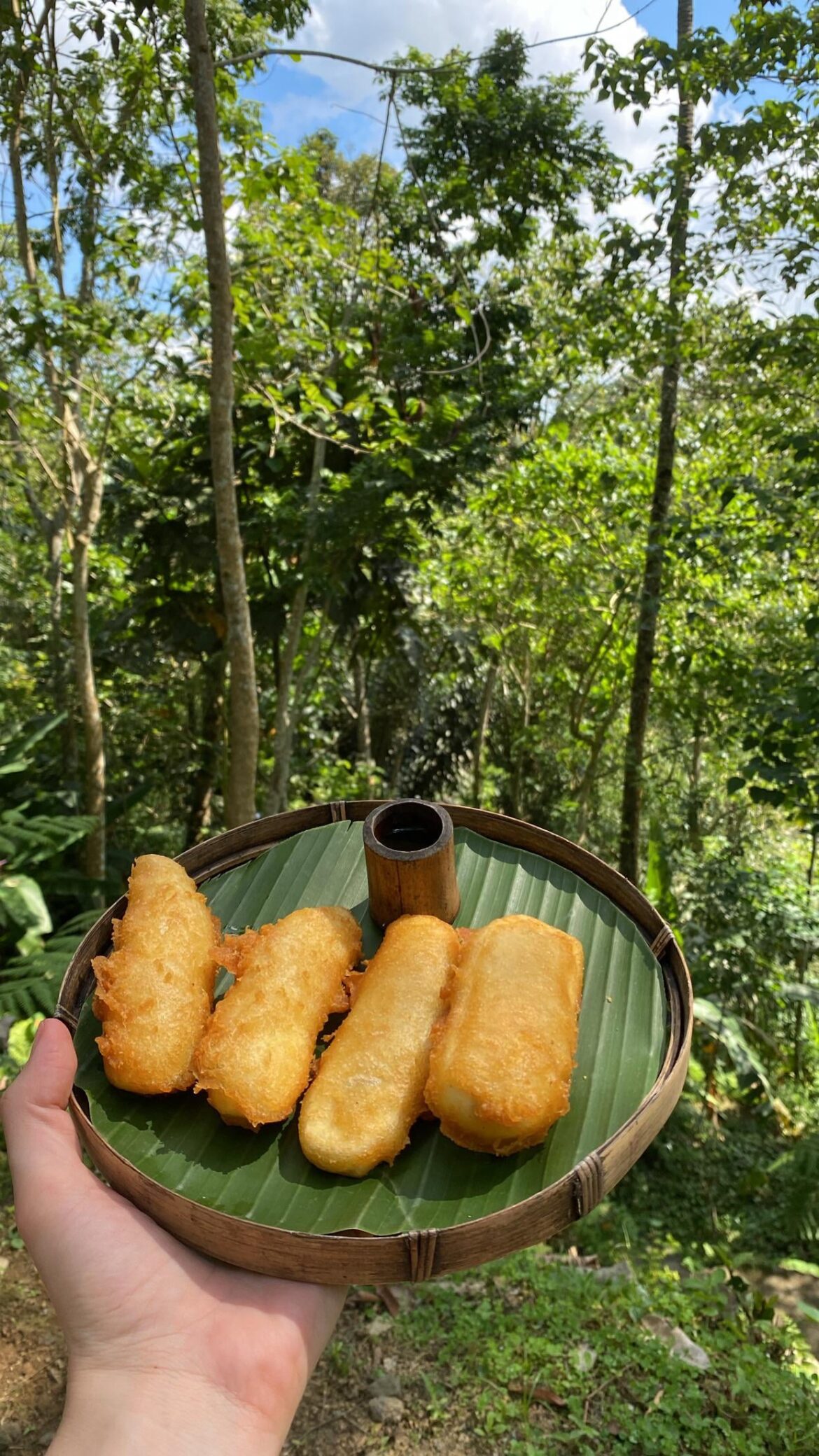 Banana fritters.