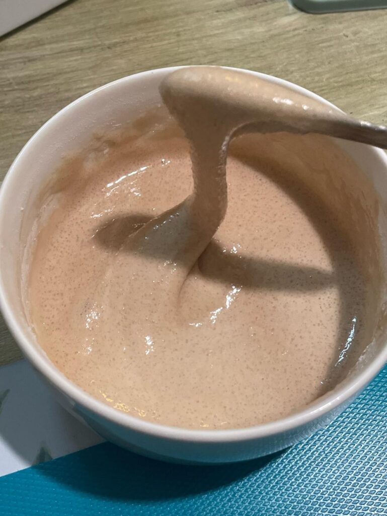 need a high protein, fiber rich, sweet spread for on crackers or to dip things into? i gotchu ☺️🤍