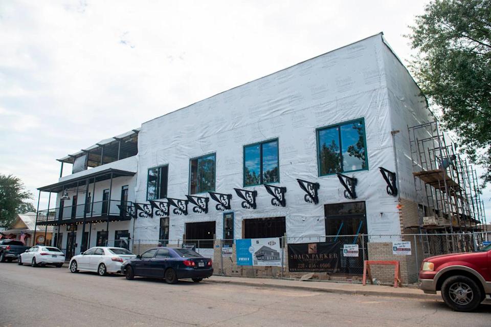 The Artesian in downtown Ocean Springs is being readied for Field’s Italian restaurant, a hotel, Cat Island Coffee and an event venue.