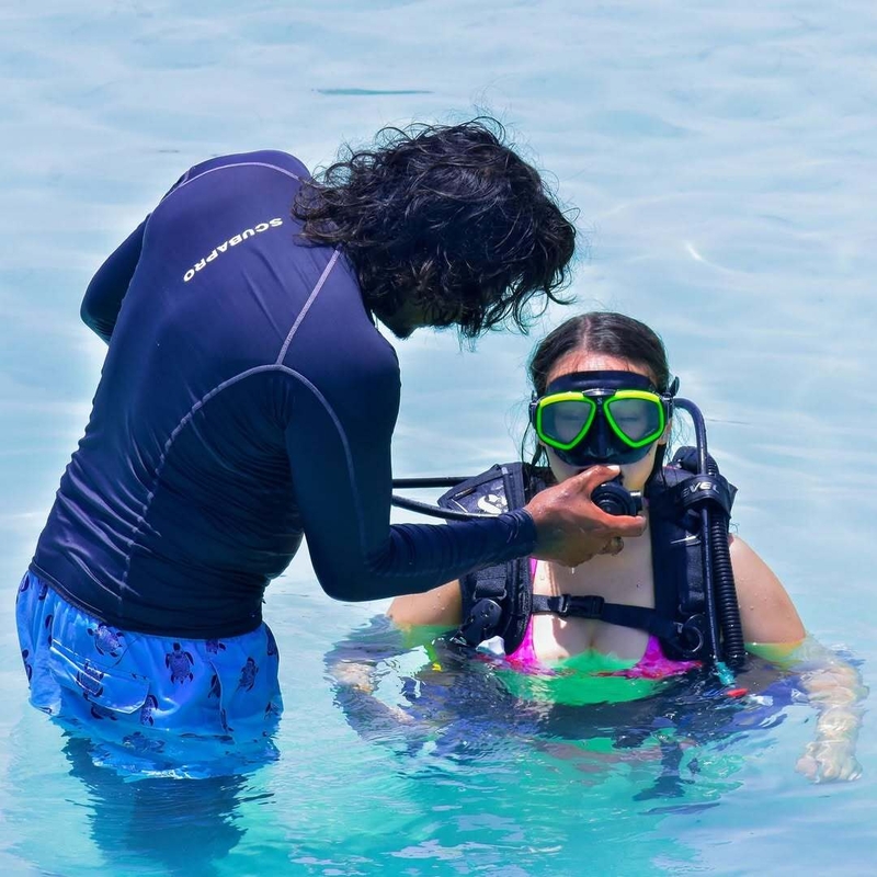 Kanifiushi Scuba Diving