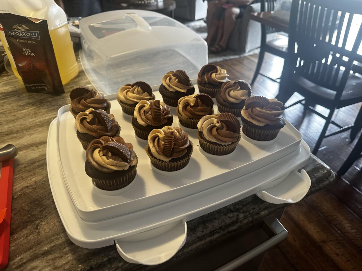 Peanut butter cup cupcake