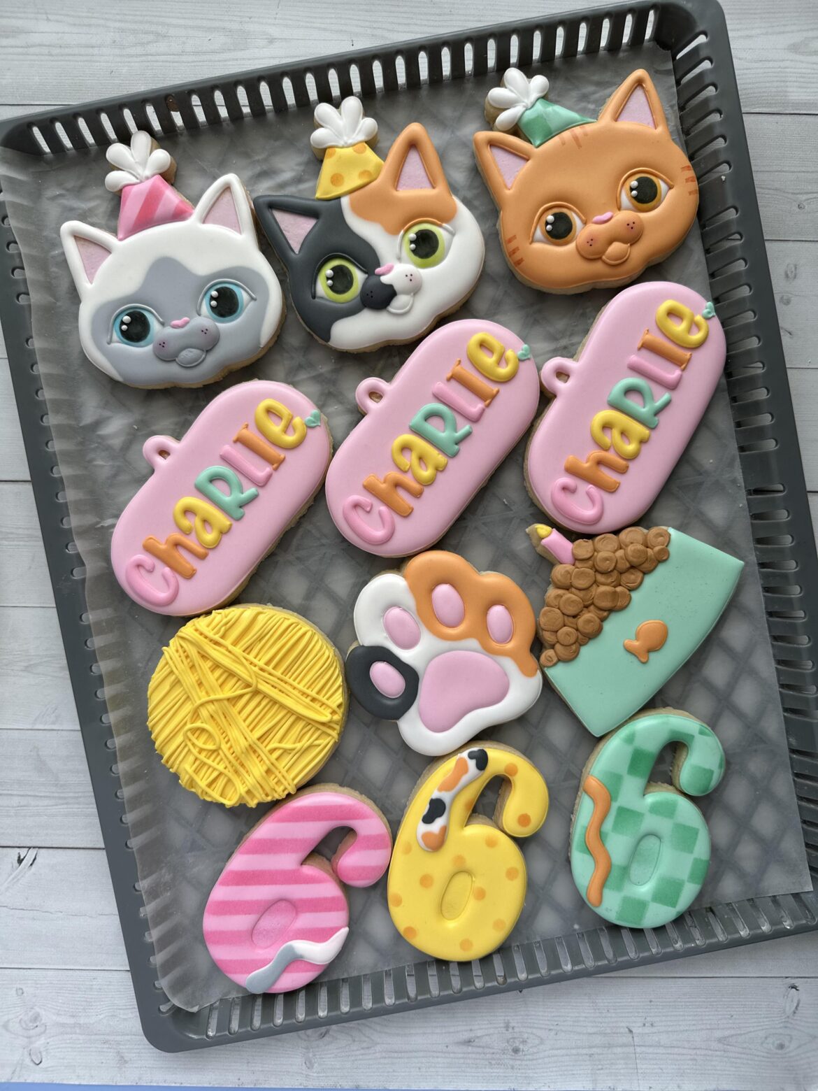 I don’t want to say goodbye 😿Kitten theme cookies