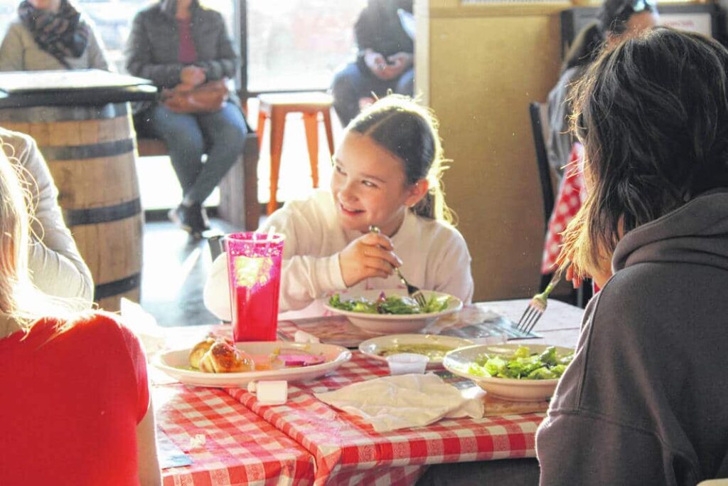 Troni Brothers Bella Bistro Italian restaurant opens in Troy