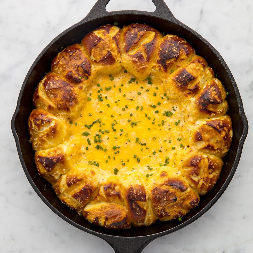 pretzel beer cheese dip horizontal