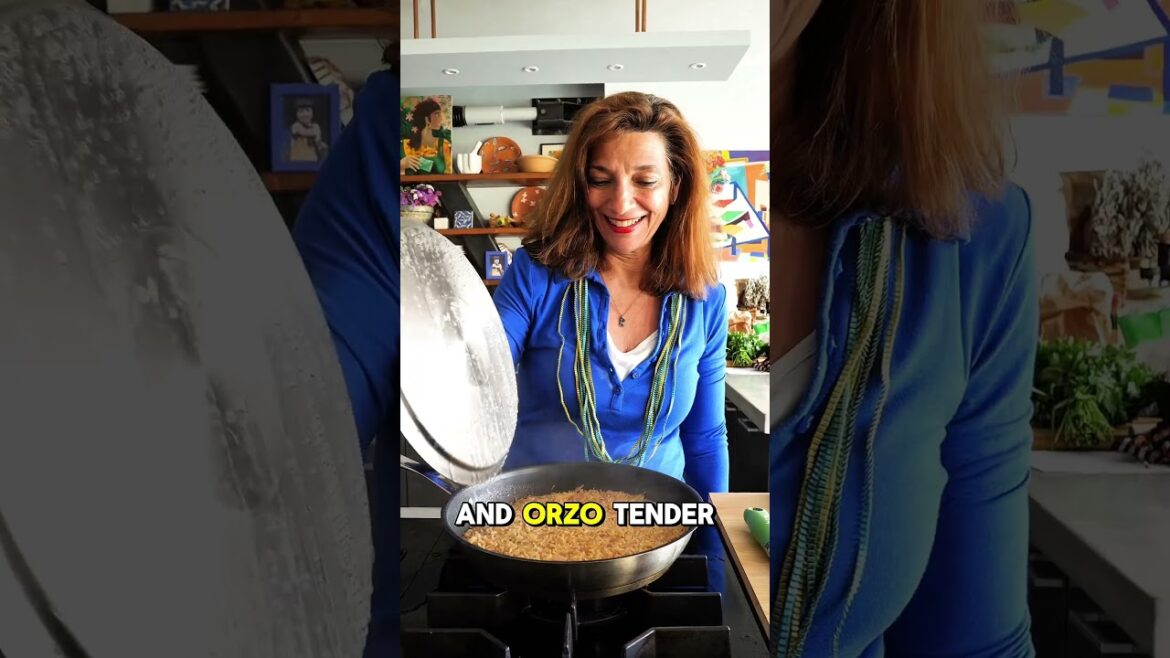 Greek Lemon Rice #GreekLemonRice #MediterraneanRecipes #GreekSideDish #DianeKochilas #GreekCuisine Greek Lemon Rice #GreekLemonRice #MediterraneanRecipes #GreekSideDish #DianeKochilas #GreekCuisine