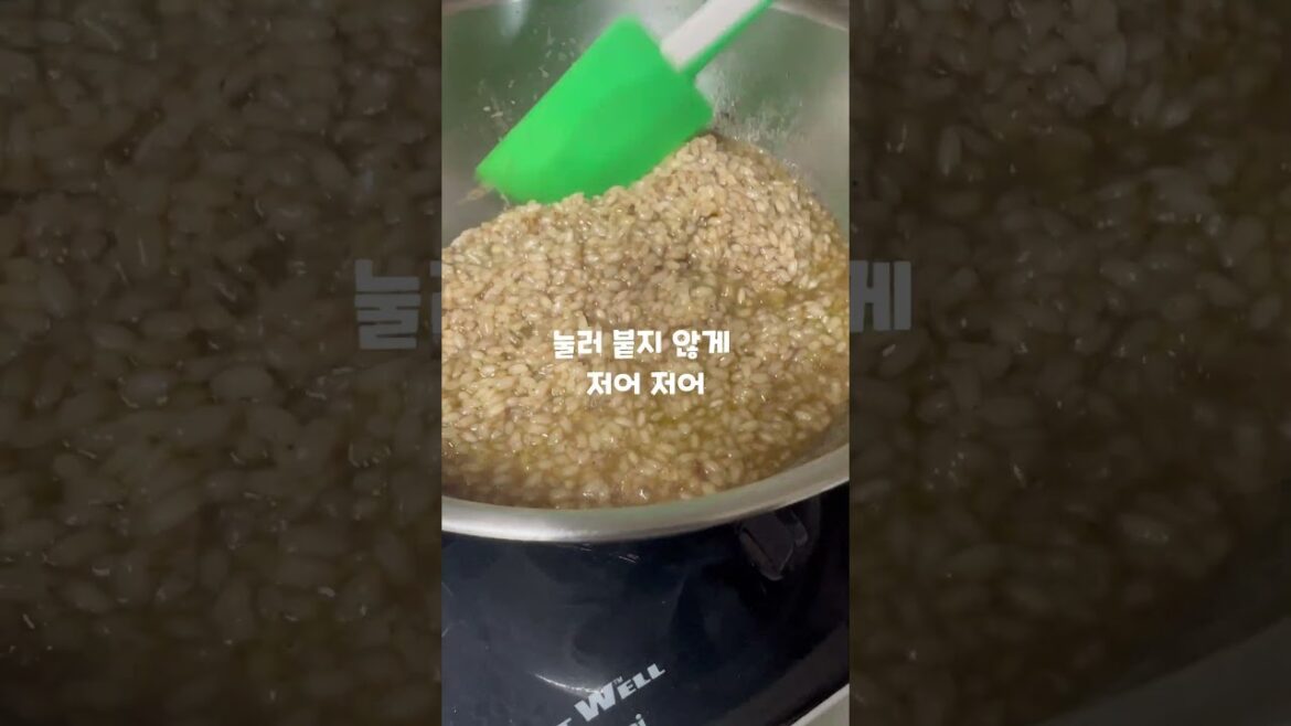 Midye Dolma | 홍합 속에 밥이?! 터키 길거리 음식 만들기 Midye Dolma | 홍합 속에 밥이?! 터키 길거리 음식 만들기