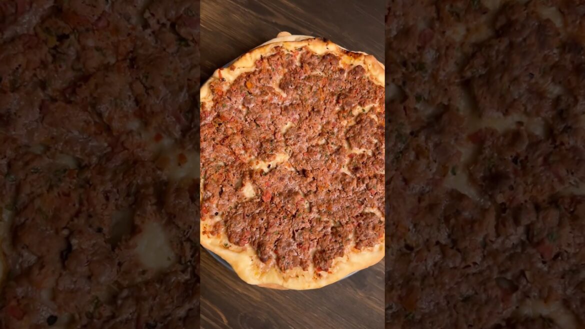 Delicious Turkish Lahmacun Flatbreads  #lahmacun  #recipe  #turkishcuisine #healthy #food