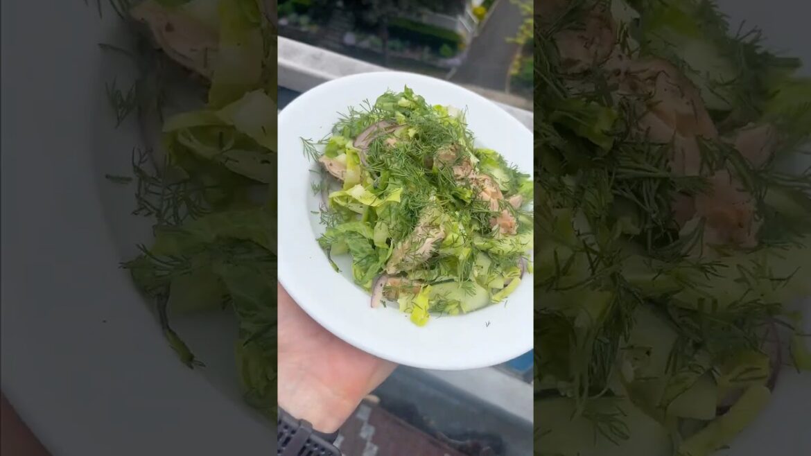 Greek Maroulosalata - The 15-Minute Salad That Changed My Lunch Game #recipes #salad