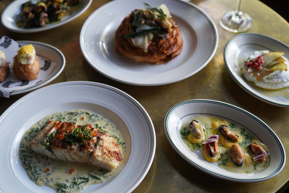 31 Best Restaurants To Book For Mother’s Day in Melbourne, From Lunches To Set Menus 31 Best Restaurants To Book For Mother's Day in Melbourne, From Lunches To Set Menus