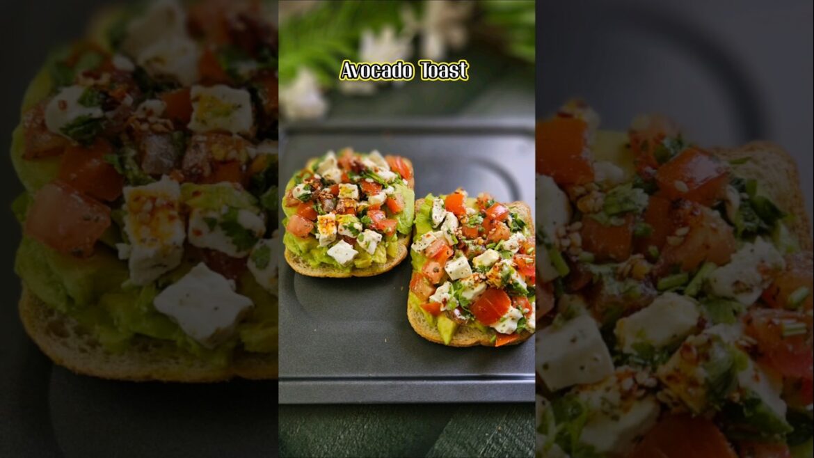 2 minutes of healthy avocado paneer toast recipe #shorts #youtubeshorts #avocado #viralrecipe