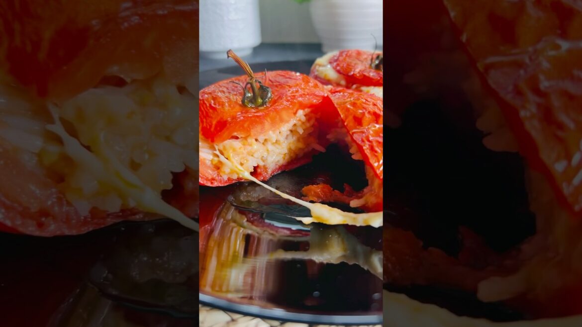 Pomodori Ripieni al Forno – Classic Italian Stuffed Tomatoes #food #baked #easyrecipe #shortsvideo Pomodori Ripieni al Forno – Classic Italian Stuffed Tomatoes #food #baked #easyrecipe #shortsvideo
