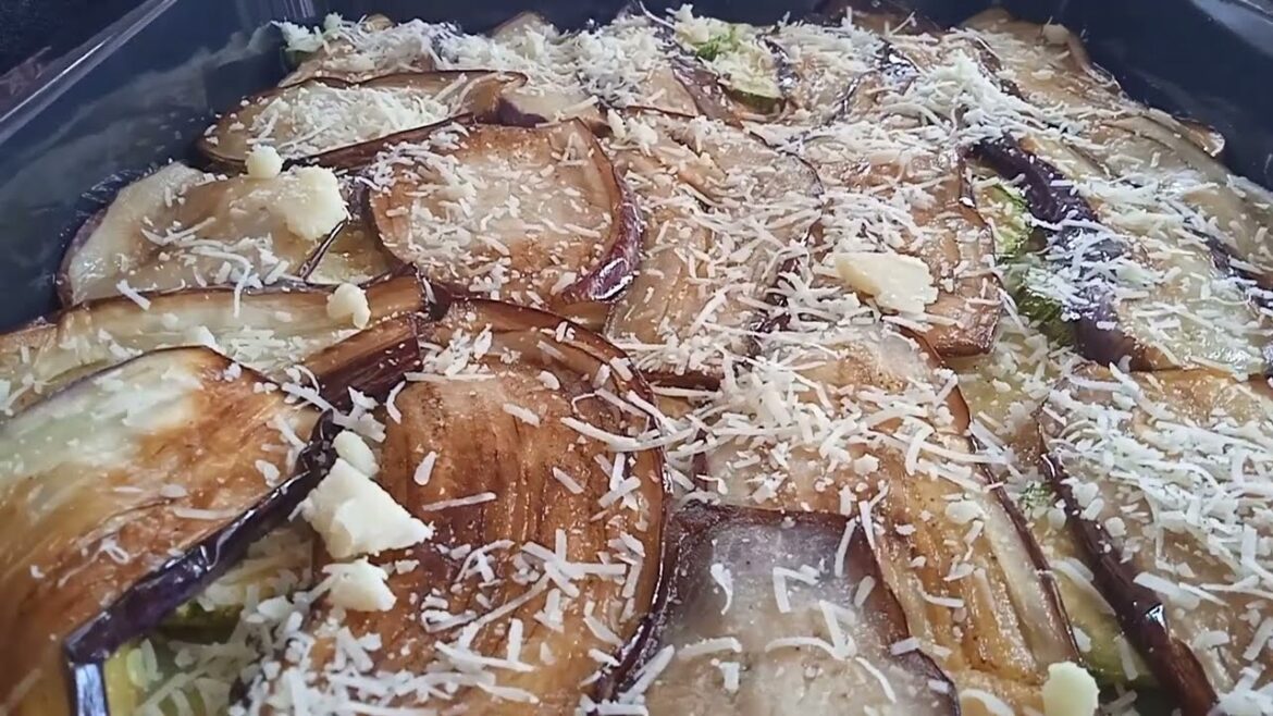 Ο ΠΑΡΑΔΟΣΙΑΚΟΣ ΜΟΥΣΑΚΑΣ ΚΑΙ ΤΑ ΜΥΣΤΙΚΑ ΤΟΥ Ο ΠΑΡΑΔΟΣΙΑΚΟΣ ΜΟΥΣΑΚΑΣ ΚΑΙ ΤΑ ΜΥΣΤΙΚΑ ΤΟΥ