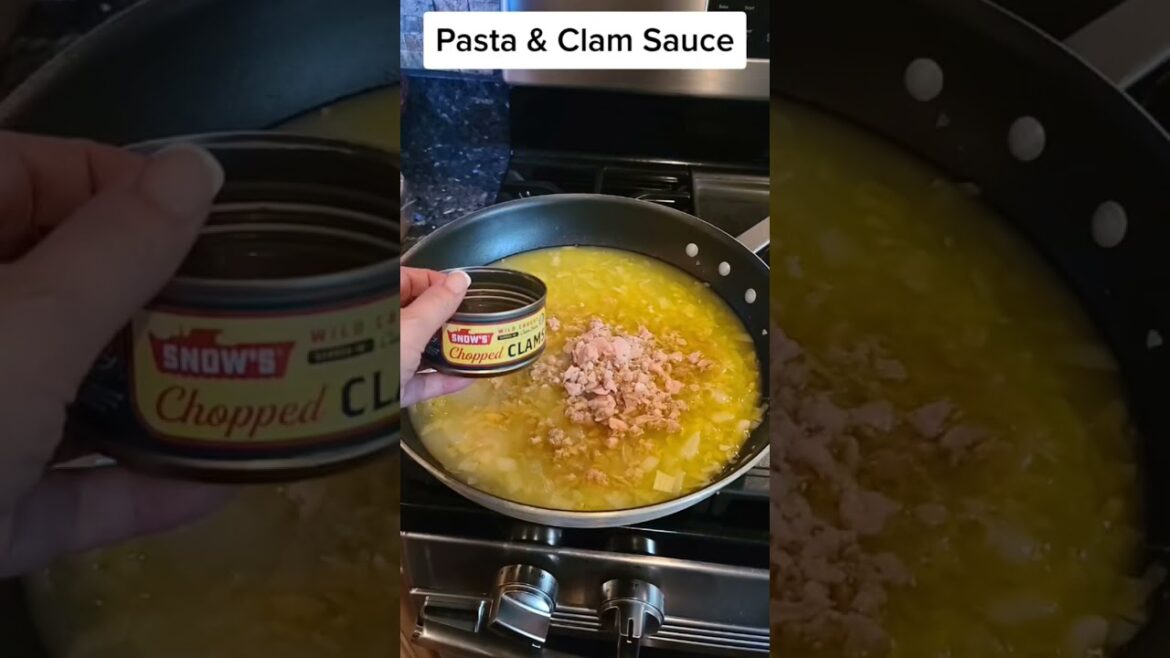 Clam White Wine Sauce & Pasta #cookbookauthor #jaimesina #sinassexysuppersandsoups Clam White Wine Sauce & Pasta #cookbookauthor #jaimesina #sinassexysuppersandsoups